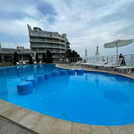 Byala Silver Beach Apart Apartment *